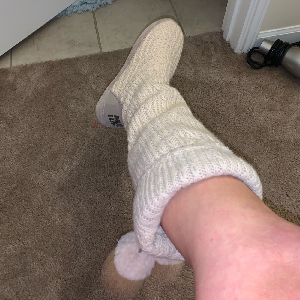 Muk Luks  NEW